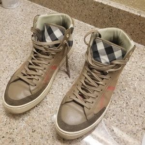 Burberry nova check high tops